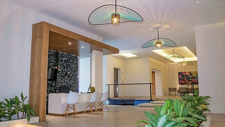 Azura Beach Resort