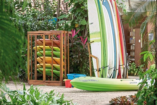 Capitan Suizo Beachfront Boutique Hotel