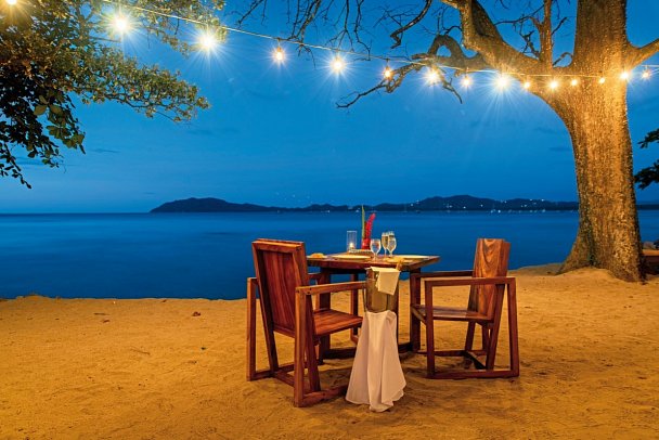 Capitan Suizo Beachfront Boutique Hotel