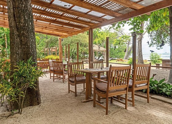 Capitan Suizo Beachfront Boutique Hotel