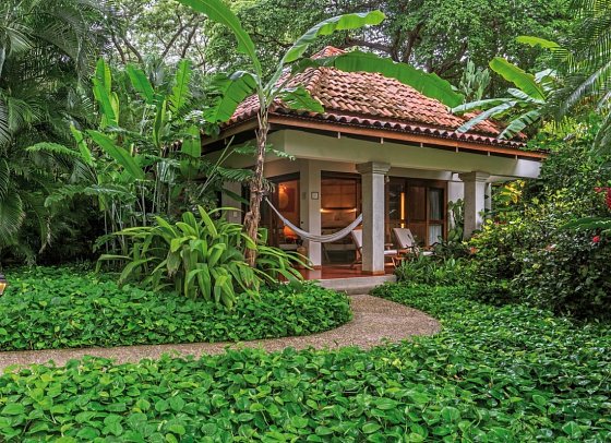 Capitan Suizo Beachfront Boutique Hotel