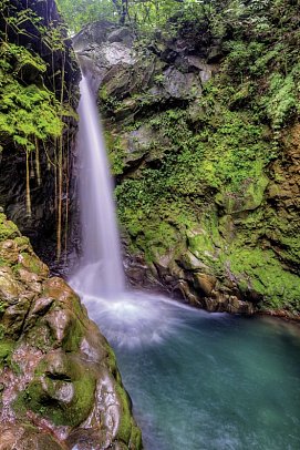 Costa Rica - Auf der Suche nach den Faultieren - Wasserfall Hacienda Guachipelin