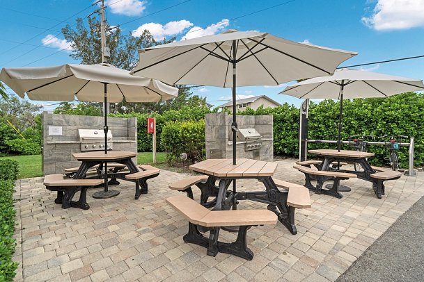 Silver Surf Gulf Beach Resort