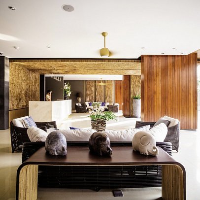 KC Grande Resort & Spa - Lobby Hillside Zone