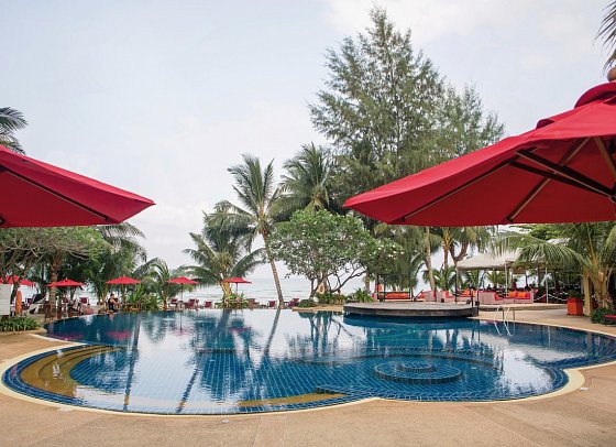 Centara Koh Chang Tropicana Resort