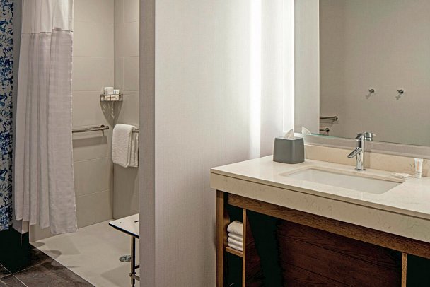 Hyatt House Tampa Downtown - Wohnbeispiel Bad (Zimmercodierungen SB1 & WB1)