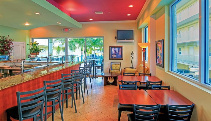 Sunset Vista Two bedroom Beachfront Suites Apartments