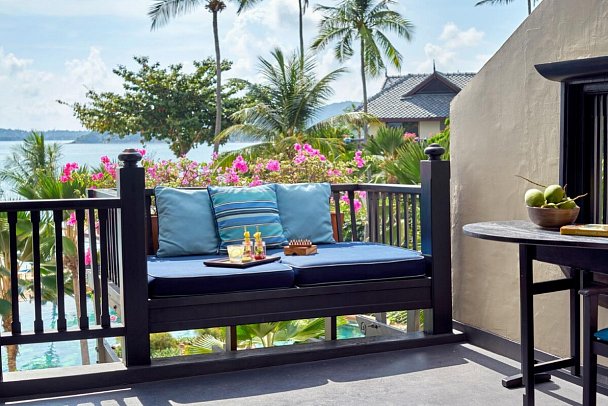 Anantara Bophut Koh Samui Resort - Balkonbeispiel Sea View Suite (Zimmercodierung WBM)