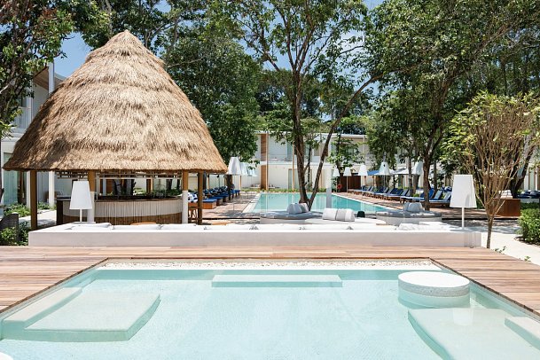 SALA Samui Chaweng Beach Resort