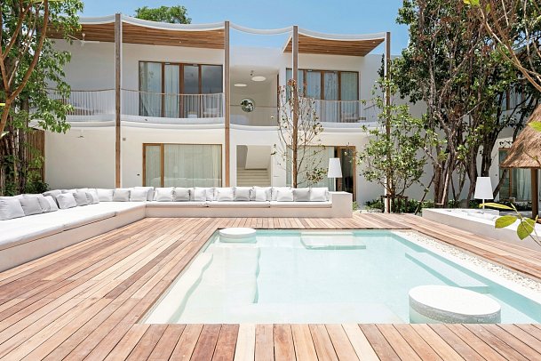 SALA Samui Chaweng Beach Resort