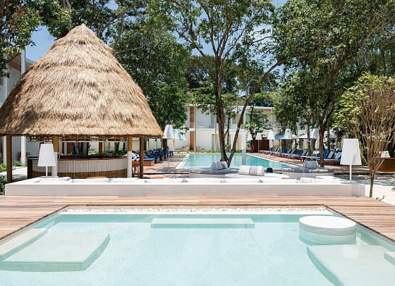 SALA Samui Chaweng Beach Resort