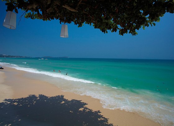 Chaweng Cove Beach Resort