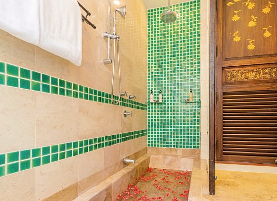 Anavana Beach Resort - Badbeispiel Deluxe Cottage (Zimmercodierung BD1)