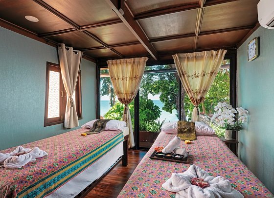 Anavana Beach Resort
