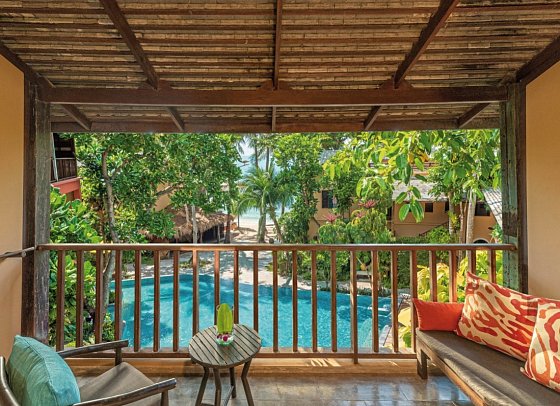 Buri Rasa Village Phangan - Wohnbeispiel Deluxe Pool View (Zimmercodierung UDP)
