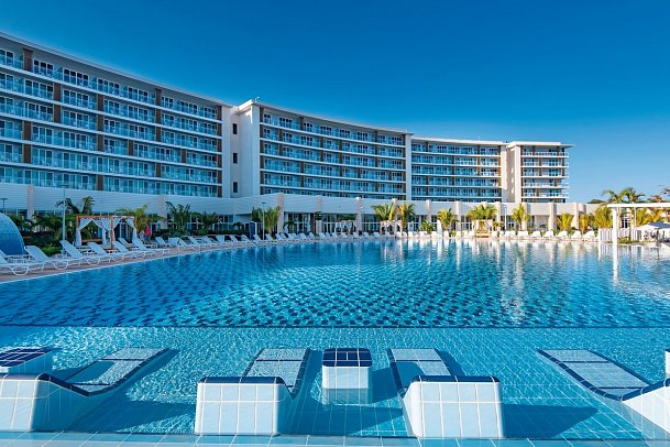 Grand Aston Varadero Beach Resort