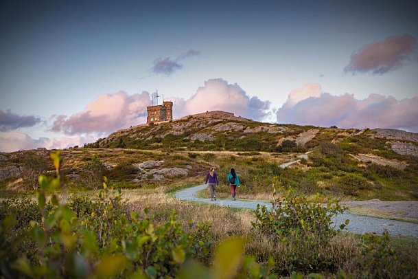 Naturwunder Nordatlantik - Wo Eisberge Geschichten erzählen - Signal Hill National Historic Site, St. John's