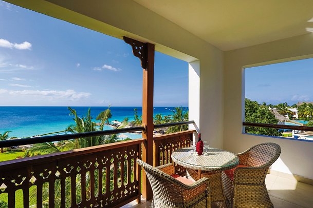Royal Zanzibar Beach Resort - Wohnbeispiel Ocean Front Junior Suite (Zimmercodierung J1O)