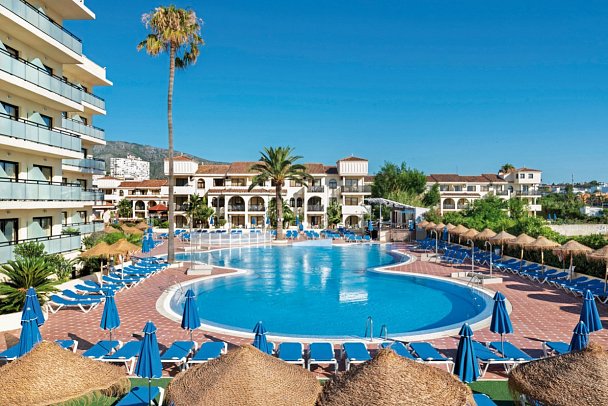 Hotel Puente Real