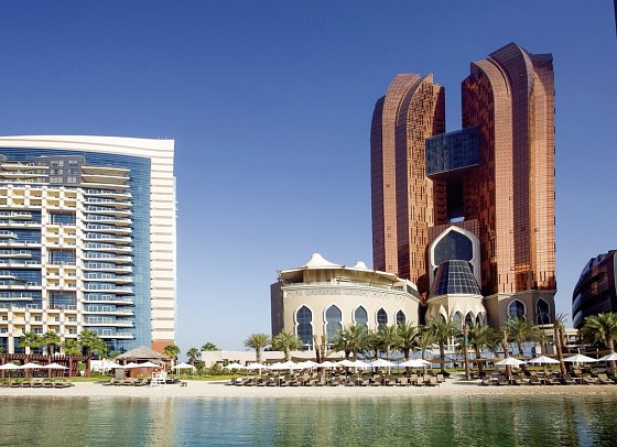 Bab Al Qasr