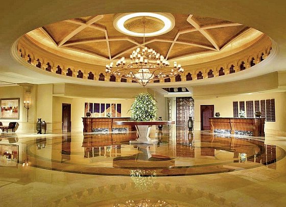 Shangri-La Qaryat Al Beri - Lobby