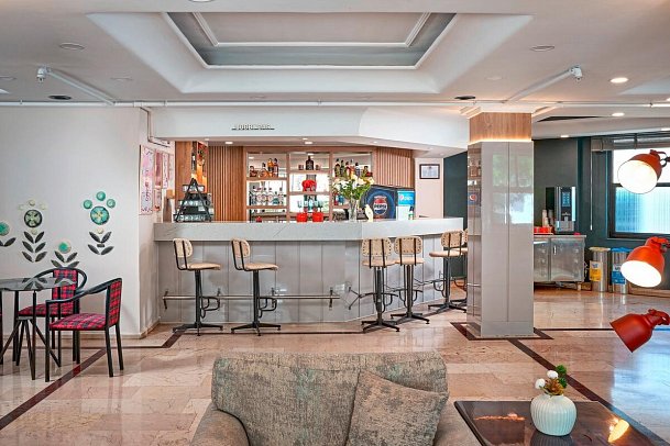 Club Hotel Titan