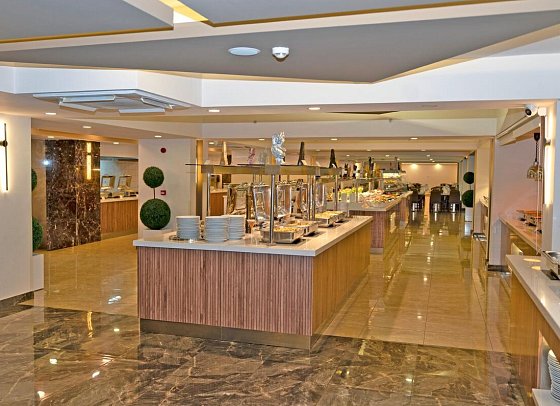 Avena Resort & Spa Hotel