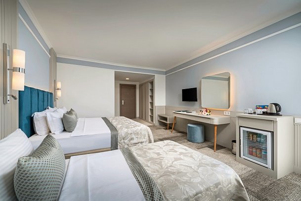 Pine Beach Belek