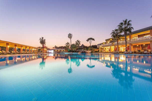 Pine Beach Belek
