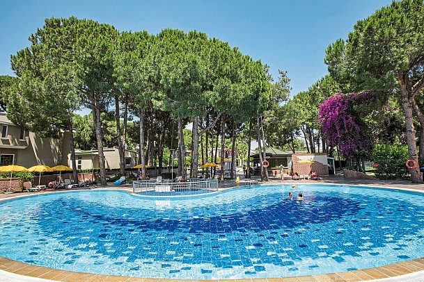 Pine Beach Belek