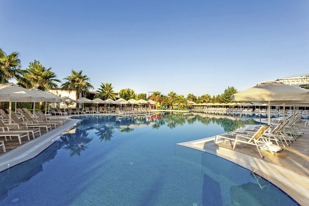 Melas Lara Hotel