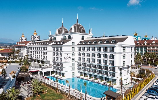 Side Royal Style Hotel