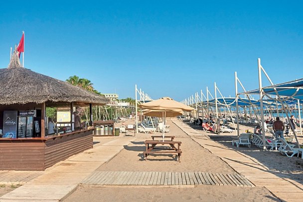 Seaden Sea World Resort & Spa