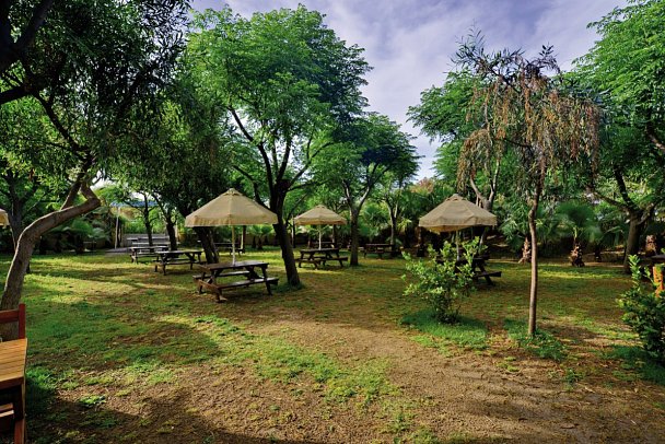 Seaden Sea World Resort & Spa