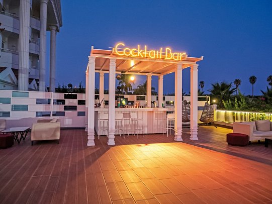 Roma Beach Resort & Spa