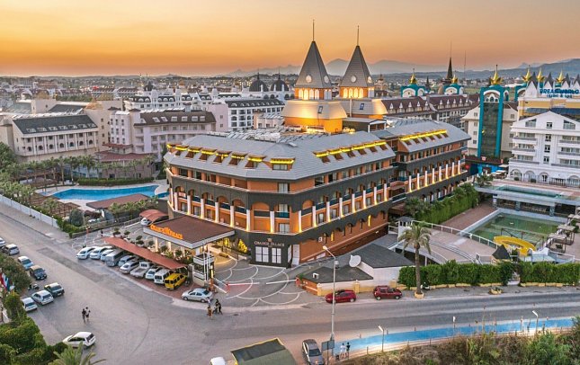 Orange Palace Hotel