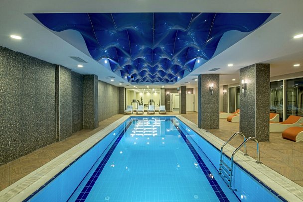 Palm World Side Resort & Spa