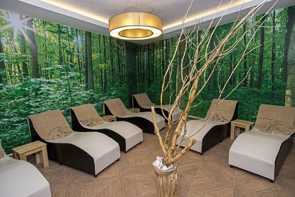 Palm World Side Resort & Spa