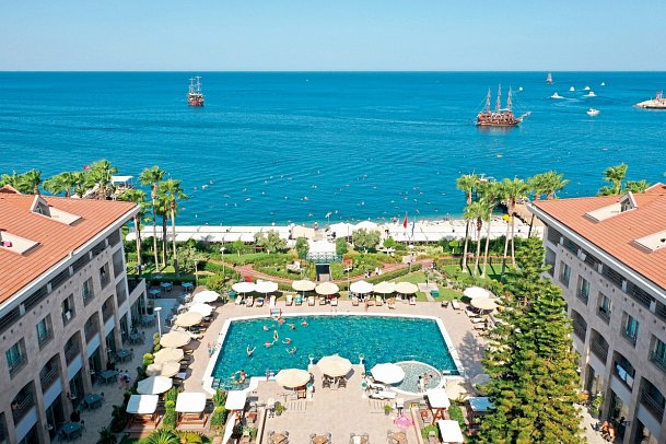 Fame Residence Kemer & Spa
