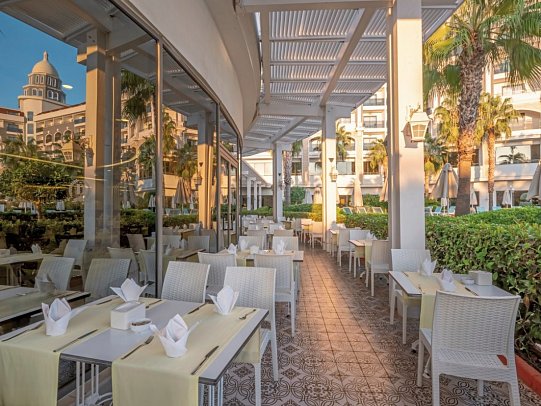 Diamond Premium Hotel & Spa