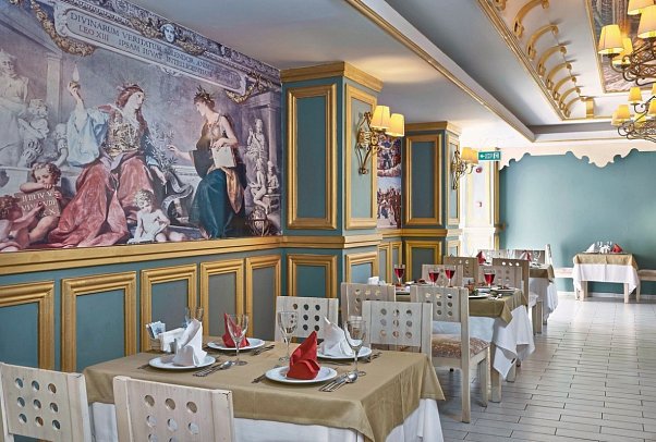 Seaden Corolla Hotel