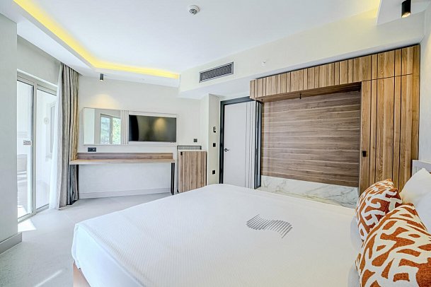 Side Sun - Wohnbeispiel Familienzimmer (Zimmercodierungen FB1 & FB2)