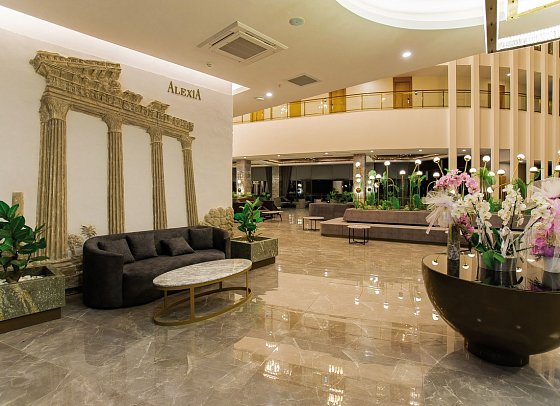 Alexia Resort & Spa
