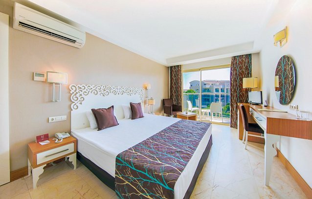 Horus Paradise Luxury Resort - Wohnbeispiel Doppelzimmer Gartenblick