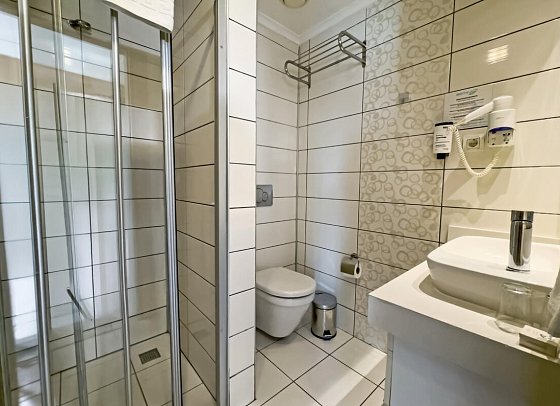 Merve Sun Hotel & Spa - Beispiel Bad Doppelzimmer (Zimmercodierung DBL)