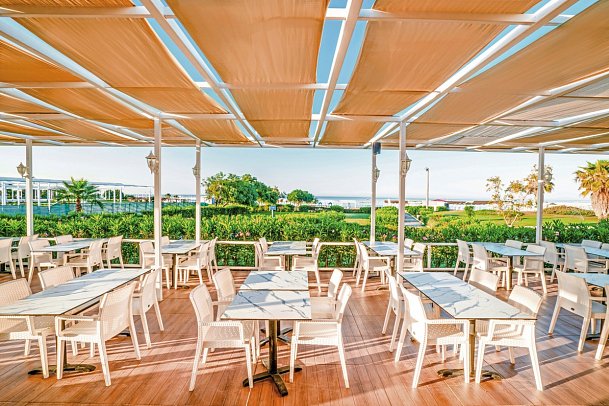 Glamour Resort & Spa