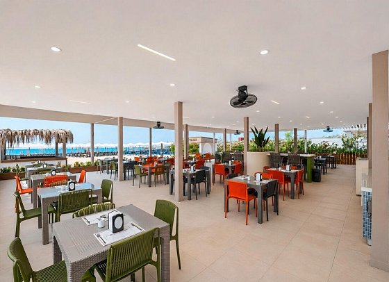 Q Ella Beach Hotel