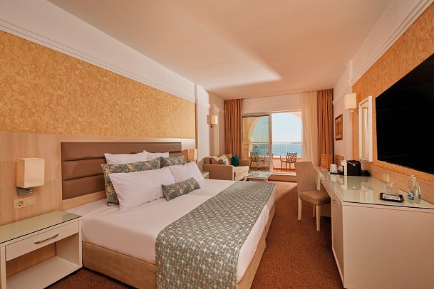 Alua Sunny Beach Resort & Spa - Doppelzimmer Deluxe Direkter Meerblick (Zimmercodierung DD2)