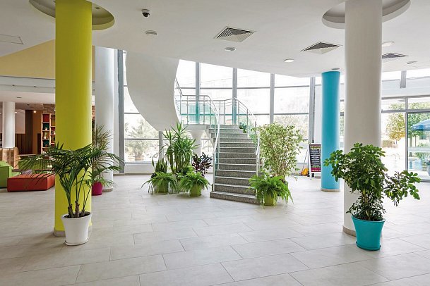 Ivana Palace