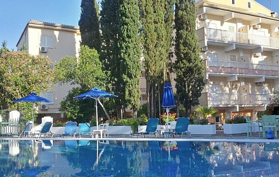 Ipsos Beach Hotel